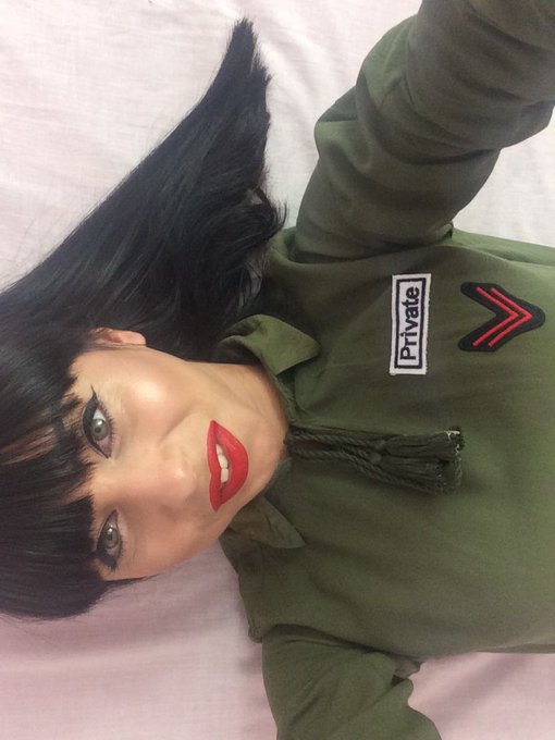 Yeap, take me private! https://t.co/X41m6uovIb<a href="/tag/followme"class="tags"><span>#followme</span></a>