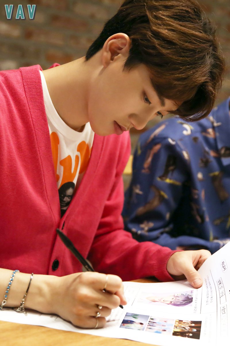 VAV tweet media