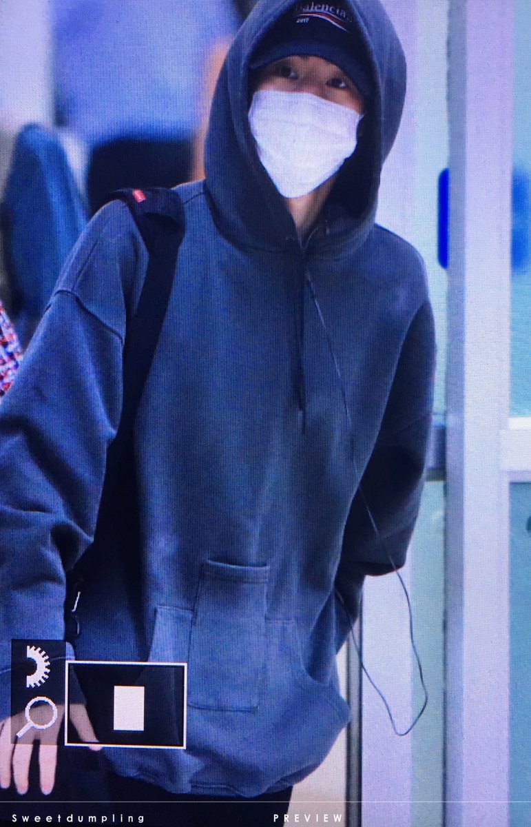 sweetdumpling7's tweet photo. #갓세븐 #GOT7 #마크 #MARK  170921 https://t.co/DsugExCmlS