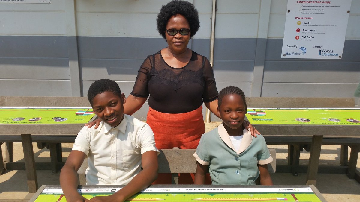 St Christopher’s Primary school received 24 #GreenDesks today through the <a href="/WildlandsSA/">WildlandsSA</a> and <a href="/virtuous_circ/">The Virtuous Circle</a> partnership. #MakeADifference