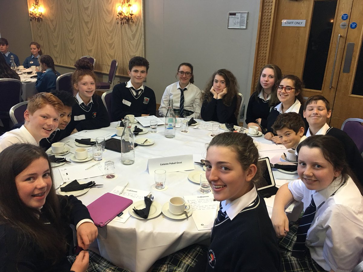 KCETB_Schools's tweet photo. Great turnout from all @KkCwETB schools at the KCETB Student Council training over last two days. Thanks Eileen, Pauline &amp; @harryfreeman201 https://t.co/v0lldpK4AM