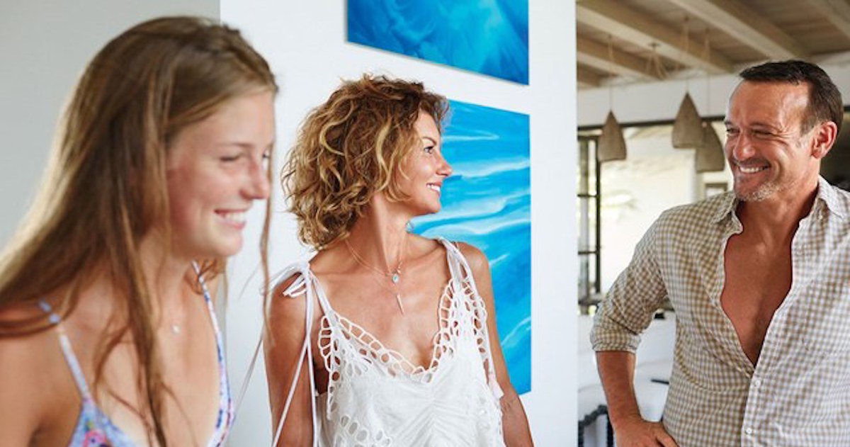 ArchDigest: Happy birthday to former AD cover star FaithHill:  