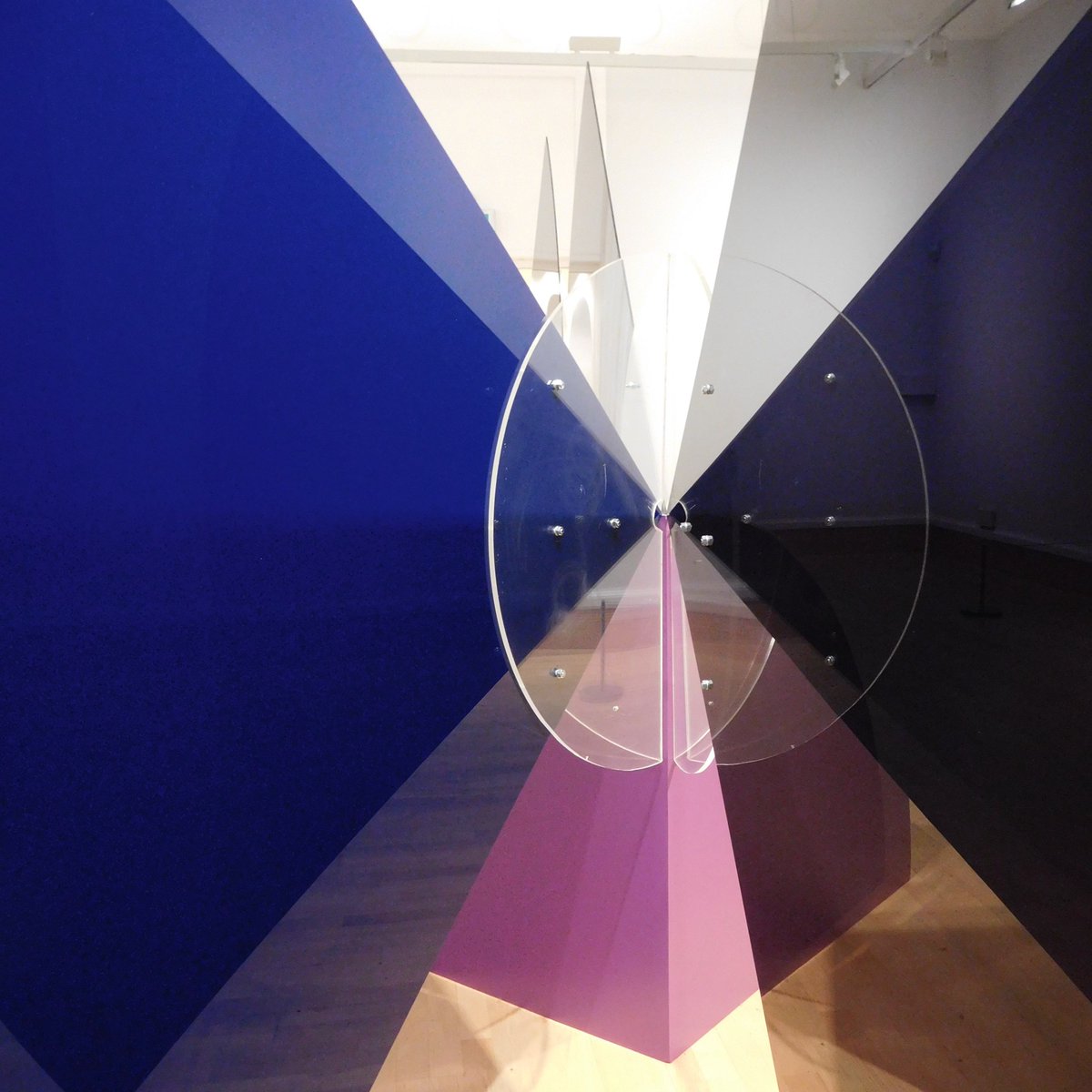 amrooney23's tweet photo. Enjoyed today's tour of the @A_C_Collection #Kaleidoscope exhibition @LakesideArts #RSInterns https://t.co/0WeZYXyo8L
