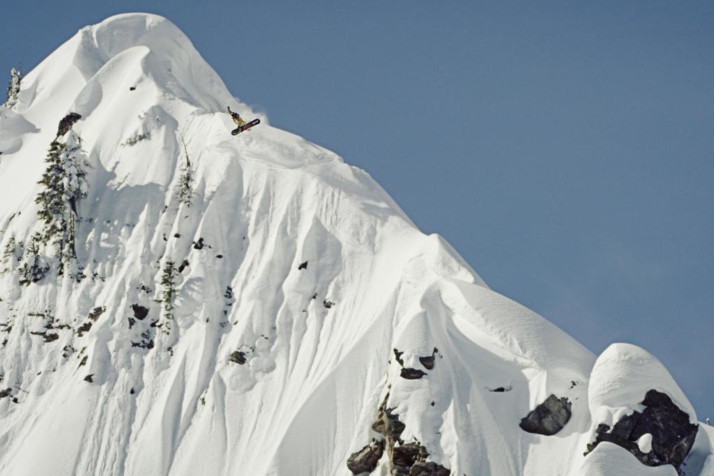 Watch Arthur Longo, Bryan Iguchi and Kazu Kokubo hitting some of the most jaw-dropping lines you’ll ever see &gt;&gt;&gt; win.gs/2xufEMj