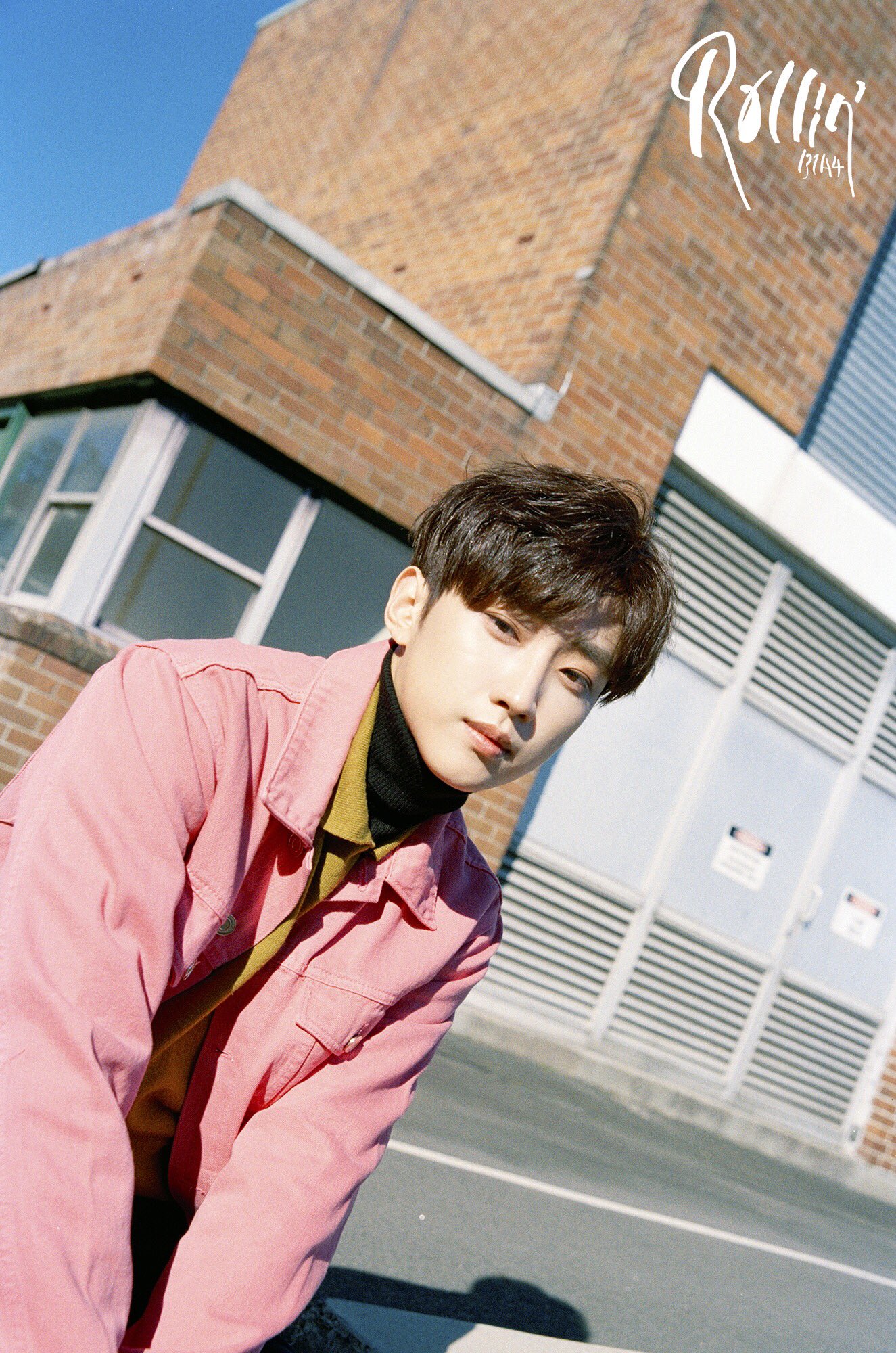 DKQZu9KVAAA2J8s.jpg:large