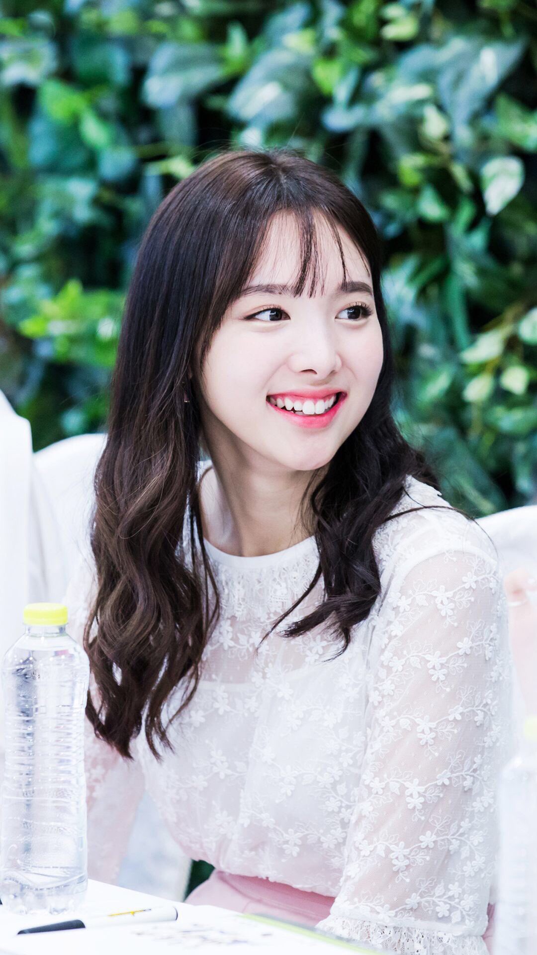 Twitter 上的 Twice モモ ナヨン誕生日おめでとう いつも笑顔で可愛いナヨンが大好きです これからも頑張って Twice大好きなoncert T Co 4gzlla9m6e Twitter