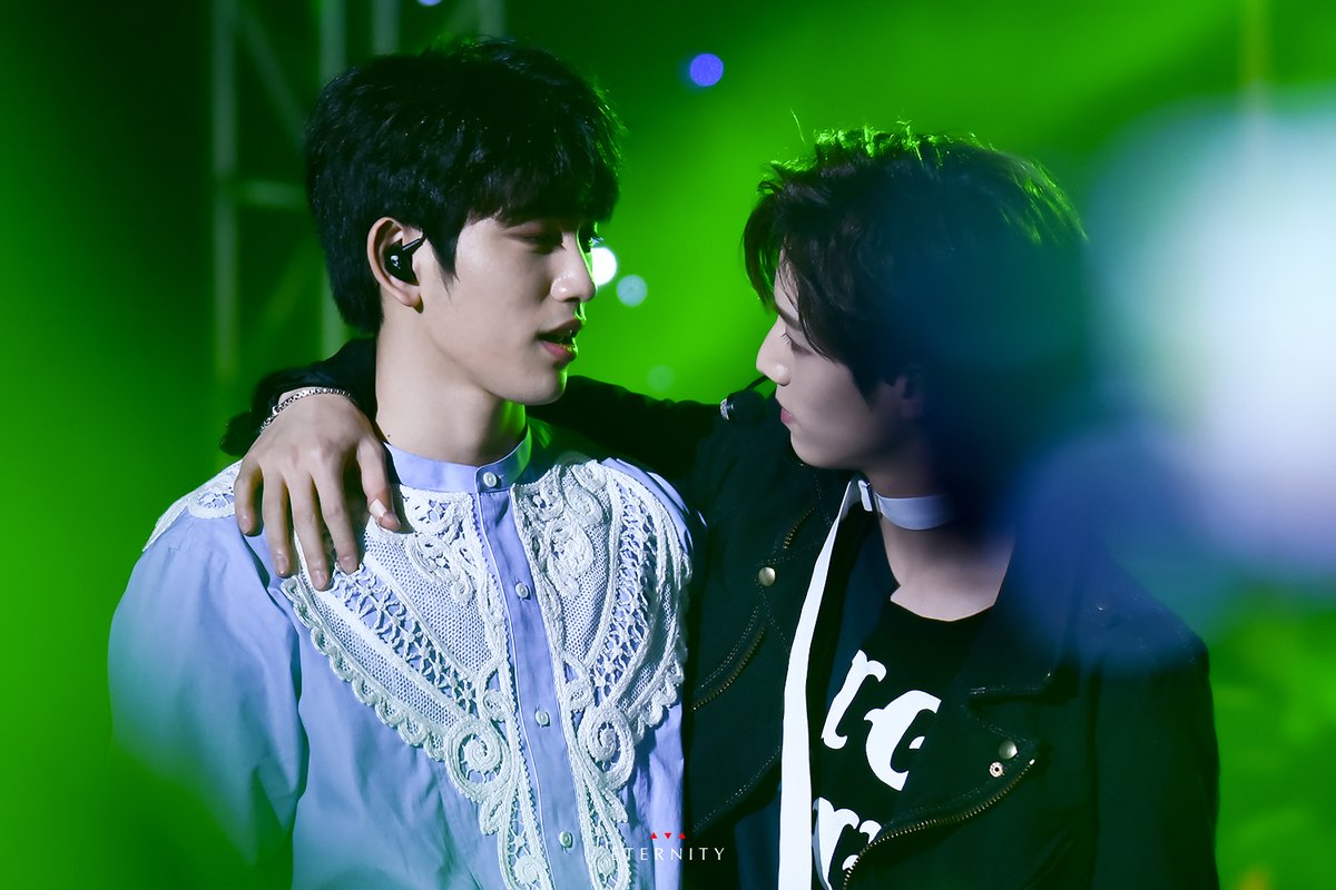 dearmark626's tweet photo. @GOT7Official HAPPY BIRTHDAY Jinyoung 🍑
#PrinceJinyoungDay https://t.co/yJ72NLdXkz