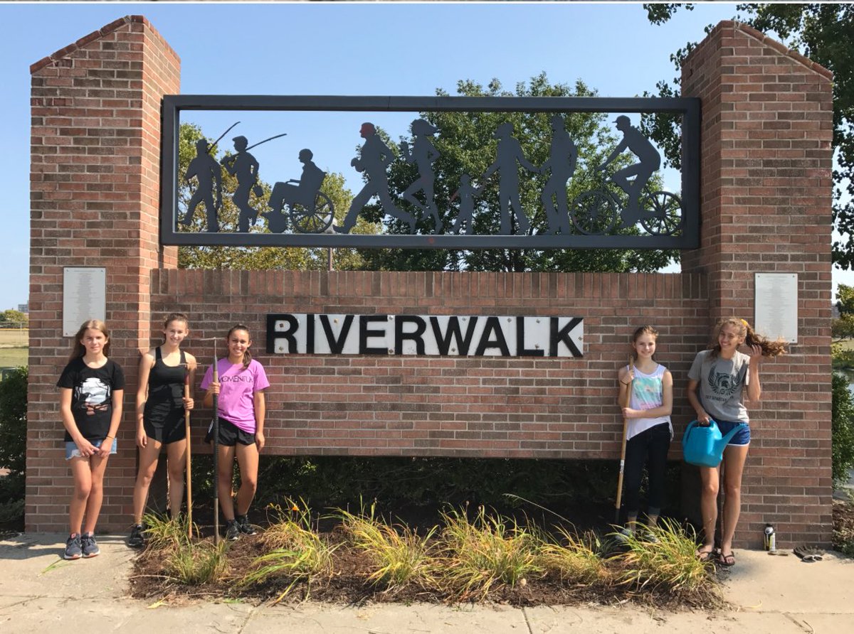 YacBay's tweet photo. Have you checked out the Bay City Riverwalk lately? Some of our wonderful YAC members spruced it up a bit!🍁🍂 come see it! https://t.co/SbLkElwj5o