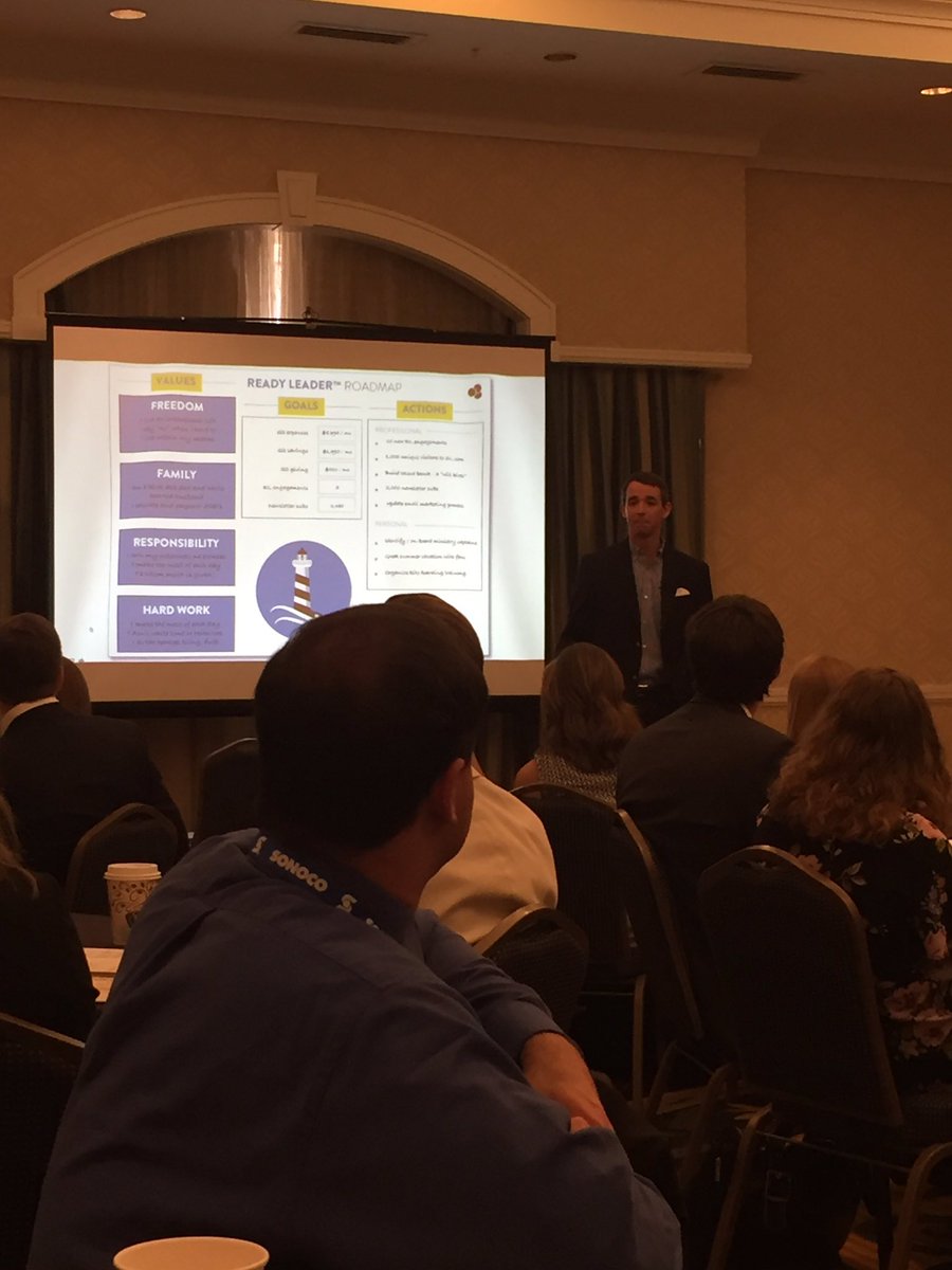 crystalfreie's tweet image. Seriously impactful insight from @BNSands on Managing Your Career + Creating a Life You Love at #LeadSC2017