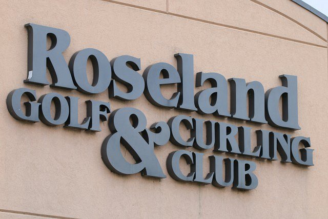 Roseland Golf Course To Help With Storm Water Management windsorite.ca/2017/09/rosela… https://t.co/ZbMc9D5hsC