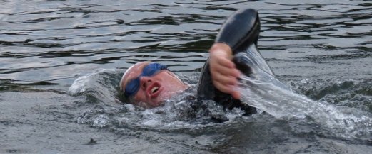 PorterBriggs's tweet photo. Did you know a German scientist-swimmer swam the entire length of the Tennessee River this summer https://t.co/HqtC9O0X7Y #VoiceOfTheSouth https://t.co/agjnMjHKuv