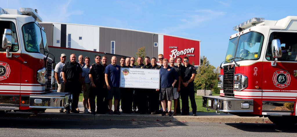 CornwallPFFA's tweet photo. @CornwallPFFA #firefighters donate $125,000 to #BensonCenter #givingback @CityofCornwall @VoisinePierre @Maureen_Adams @cwlnewswatch https://t.co/g0yRsAP7b3