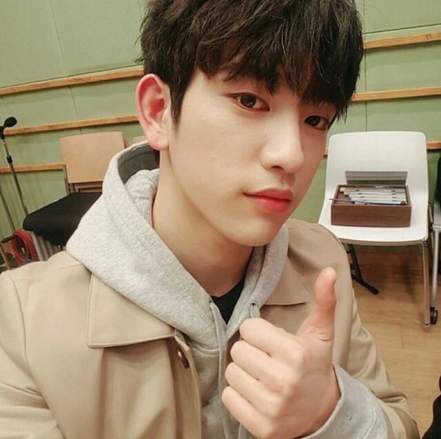 ____g7tw's tweet photo. #happyJinyongday  ☺️
#우리진영이형 😘
#got7 
私のがち押し、ごり押し진영❤️❤️これからもジニョンの上いく人は出てこない気がする！！！なんばーわん！！( ；∀；)♡ https://t.co/L6INDM72zS