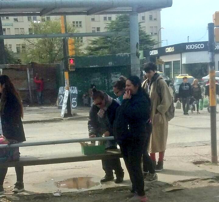 JulioRomero_mdp's tweet image. Sembrando libros en el Hospital Regional. Un éxito la iniciativa de @CasadeVeinte 
#SiembradeLibros 
#LibrosPerdidosMDP @SBonifatti