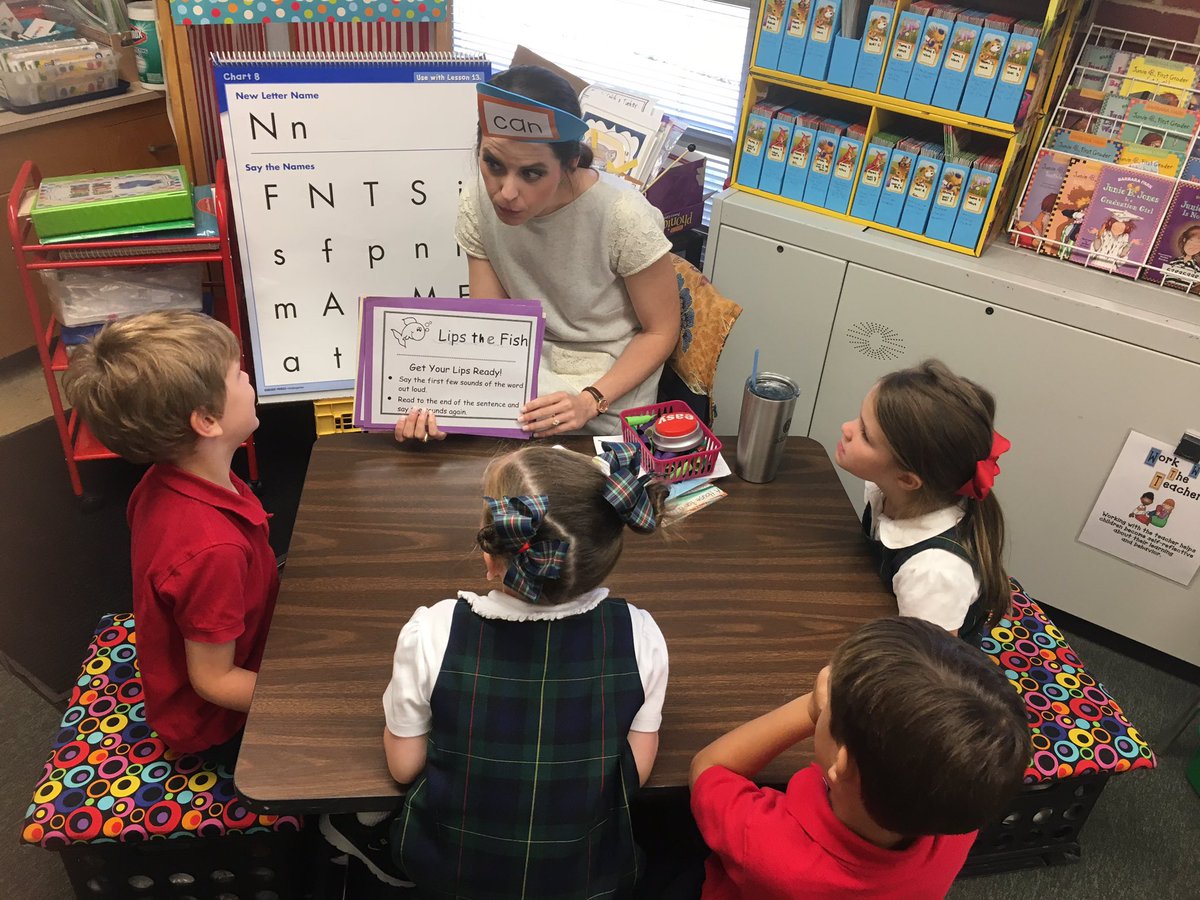 debbie_yarger2's tweet photo. Ms. Passalugo is rocking small group instruction with her first graders at ACM! #cantstoprisd https://t.co/OowuvtCwpS
