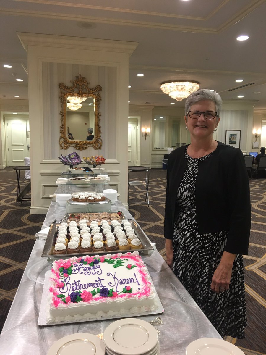 DaffronAssoc's tweet image. Karen wishing you wealth, health and happiness in your #retirement. Congratulations to you!