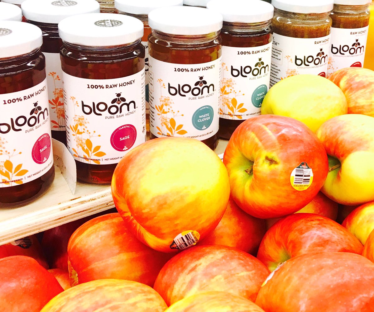 BloomHoney's tweet photo. Happy #RoshHashanah #ShanahTovah 🍯🍎 https://t.co/GbnxB2rma5