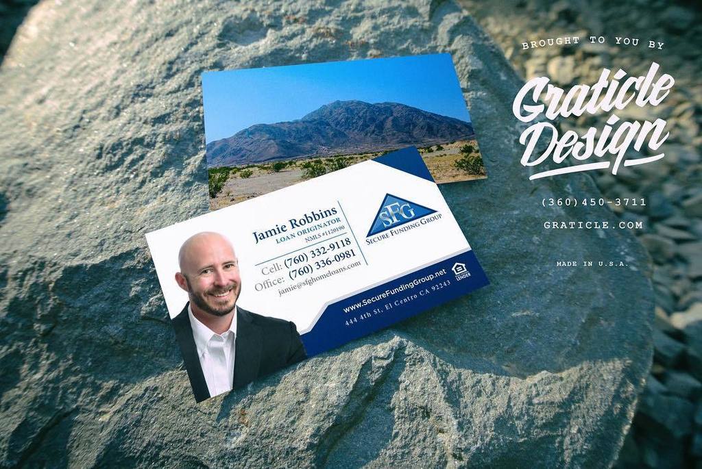 Graticle's tweet photo. Wrapped up these business cards! ✌️ https://t.co/5jCUCmrQGe https://t.co/sWLhNVdVvg
