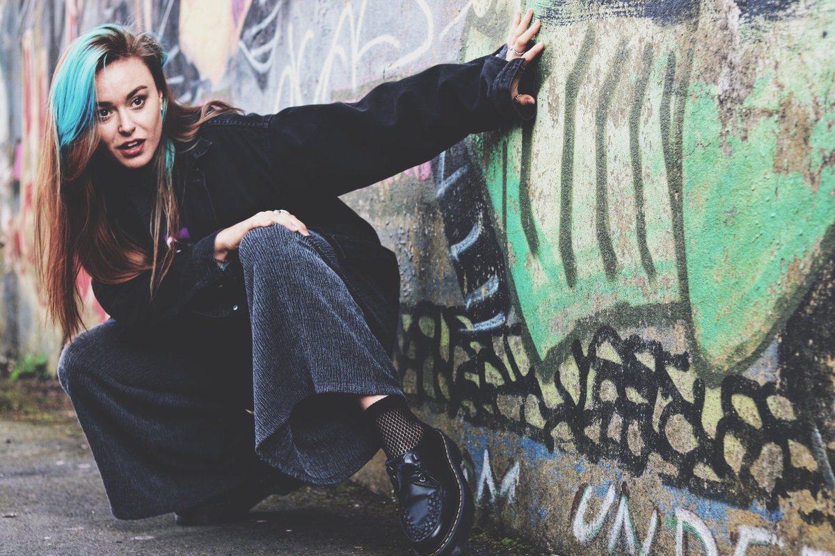 Open Contemporary workshops with <a href="/imTerilee/">Terilee Christiansen</a> from Tuesday 26th September 5pm to 6pm. £5 per class, get yourself down to @ElliottClarke25 !