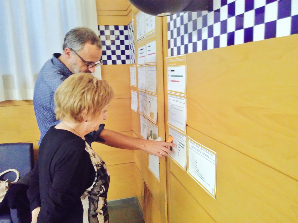 paistransversal's tweet photo. Hoy 3a sesión de trabajo sobre el diagnóstico del PIAM del Nucli Antic con Grupos Políticos de @Olotuit #ResearchWall #OlotMésB #Urbanismo https://t.co/2dnB8uqp5r