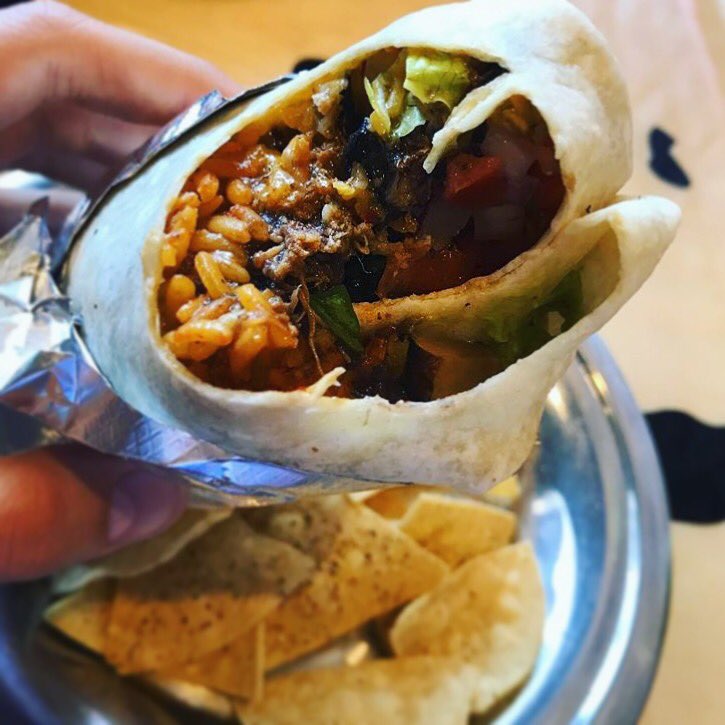 DosAmigosNH's tweet photo. Get your #DailyDos with your #LocalAmigos! https://t.co/47hpPr1yKN
