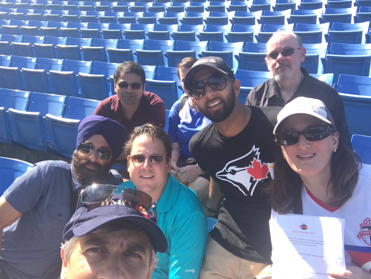 jamilmina's tweet photo. #devops4bmo team21 https://t.co/UUYqLv0efN