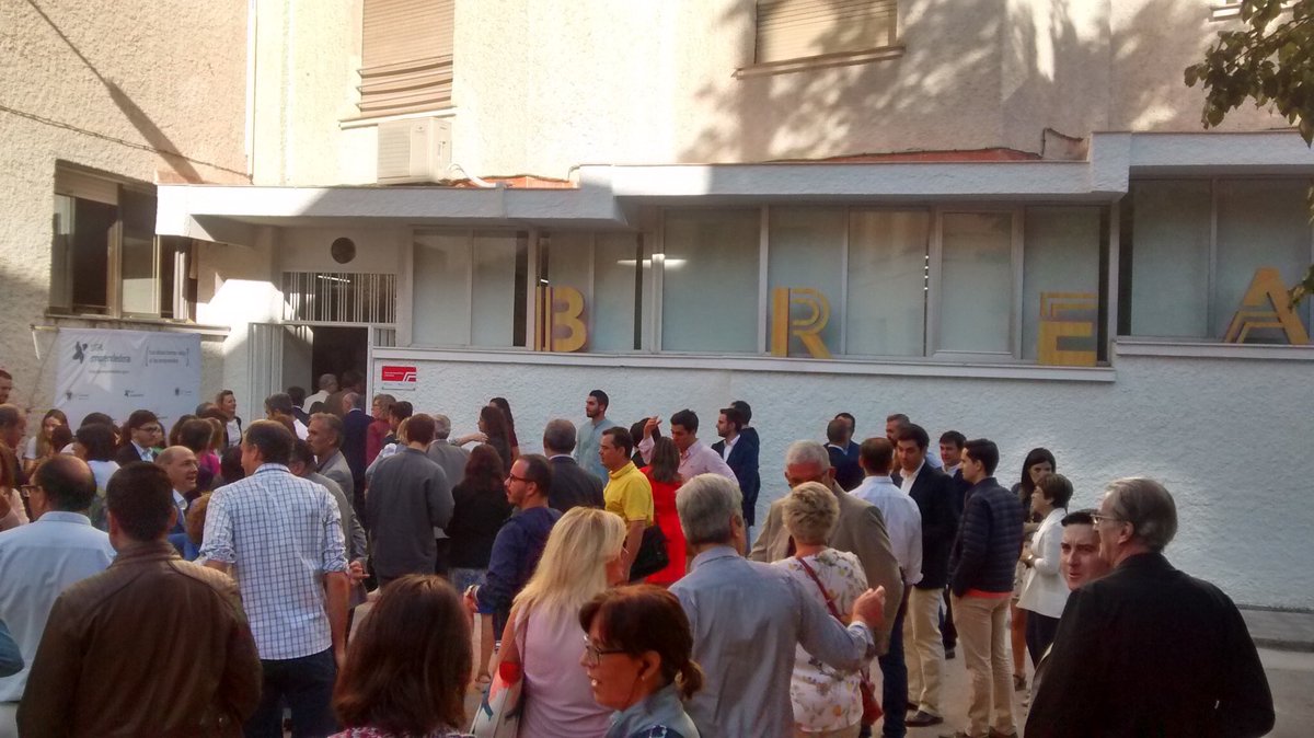 Hemos estado muy arropados en la inauguración <a href="/BreakerUgr/">Breaker UGR</a> <a href="/UGRemprendedora/">UGR emprendedora</a> Gracias por hacernos sentir que somos una gran familia en Granada