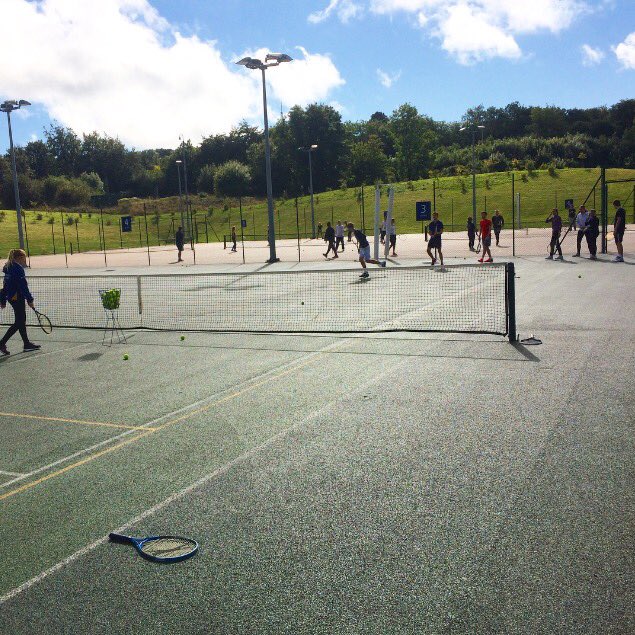 #SurreyFreshers are you excited to start your Surrey journey this weeeknd? We can't wait to meet you all over the coming weeks 🎾