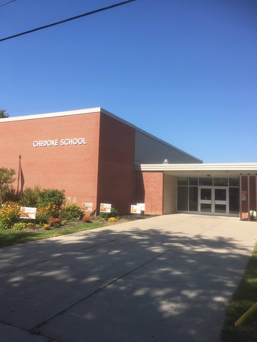 Grad presentation <a href="/Chedoke_HWDSB/">Chedoke School HWDSB</a> #Classof2018