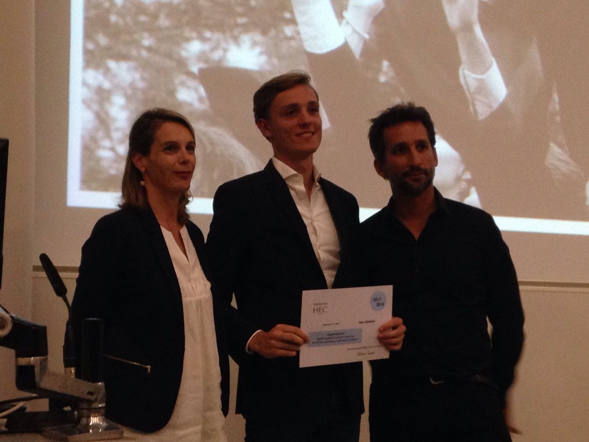 hecfondation's tweet image. .@HECParis #scolarship students come on stage! 🎉 #excellence