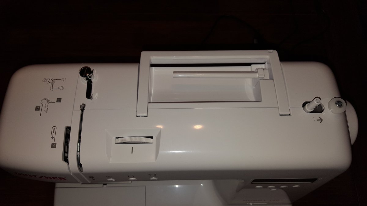 Testlibelle's tweet image. Ein Traum von Nähmaschine, super auch für Anfänger - meine Gritzner Hobby 140

testlibelle.de/gritzner-hobby…