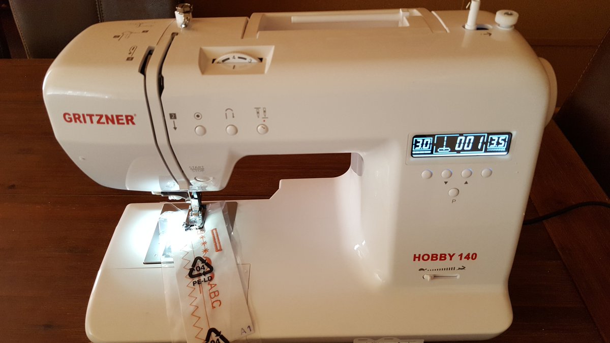 Testlibelle's tweet image. Ein Traum von Nähmaschine, super auch für Anfänger - meine Gritzner Hobby 140

testlibelle.de/gritzner-hobby…