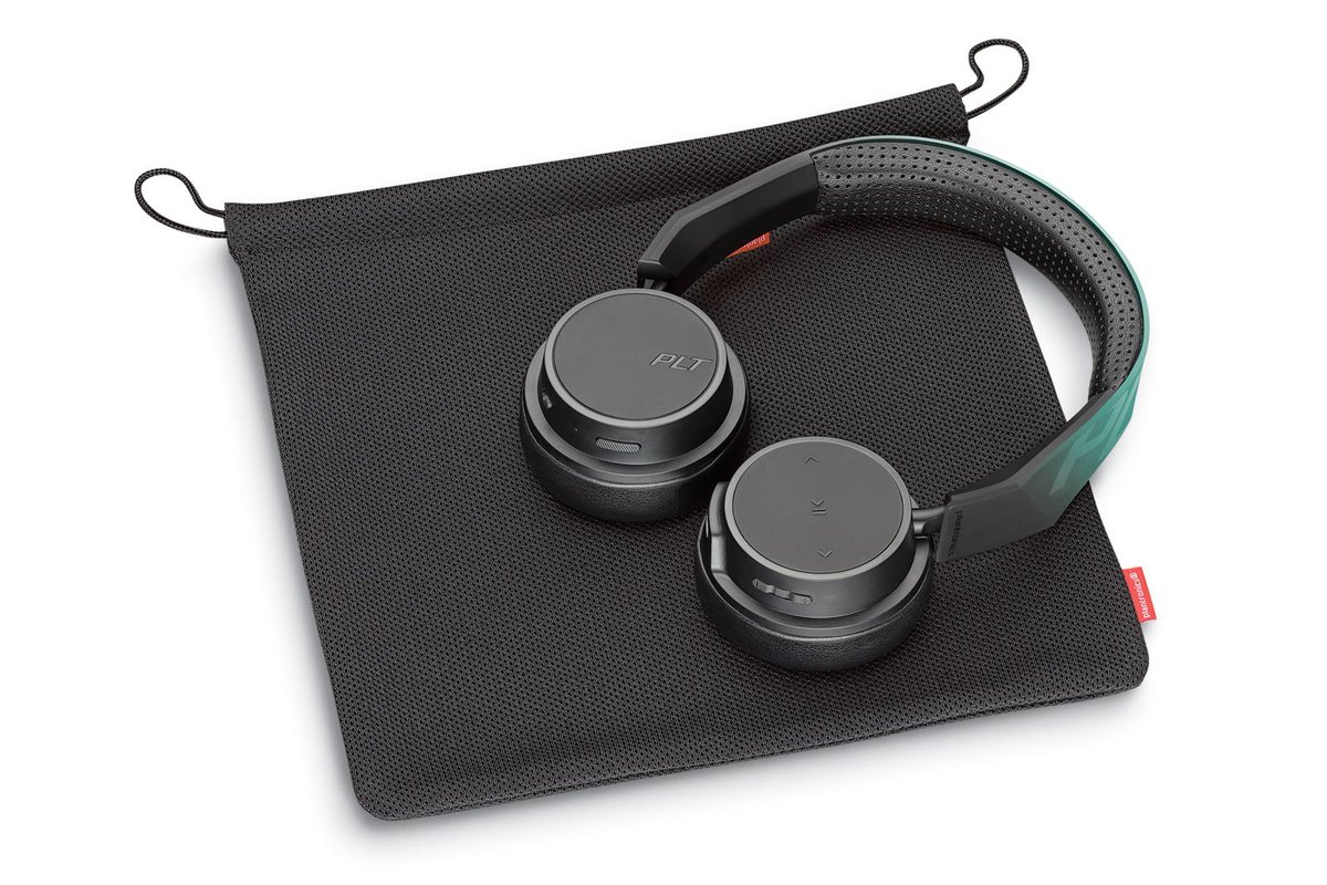 GadgetsnGaming's tweet photo. #Plantronics Launches BackBeat ... - https://t.co/wfLLZs2kun
 #BackBeatFit #BackbeatFit500 #Fit300 #WirelessWorkoutHeadphones @Plantronics https://t.co/VOCyxhQRpi