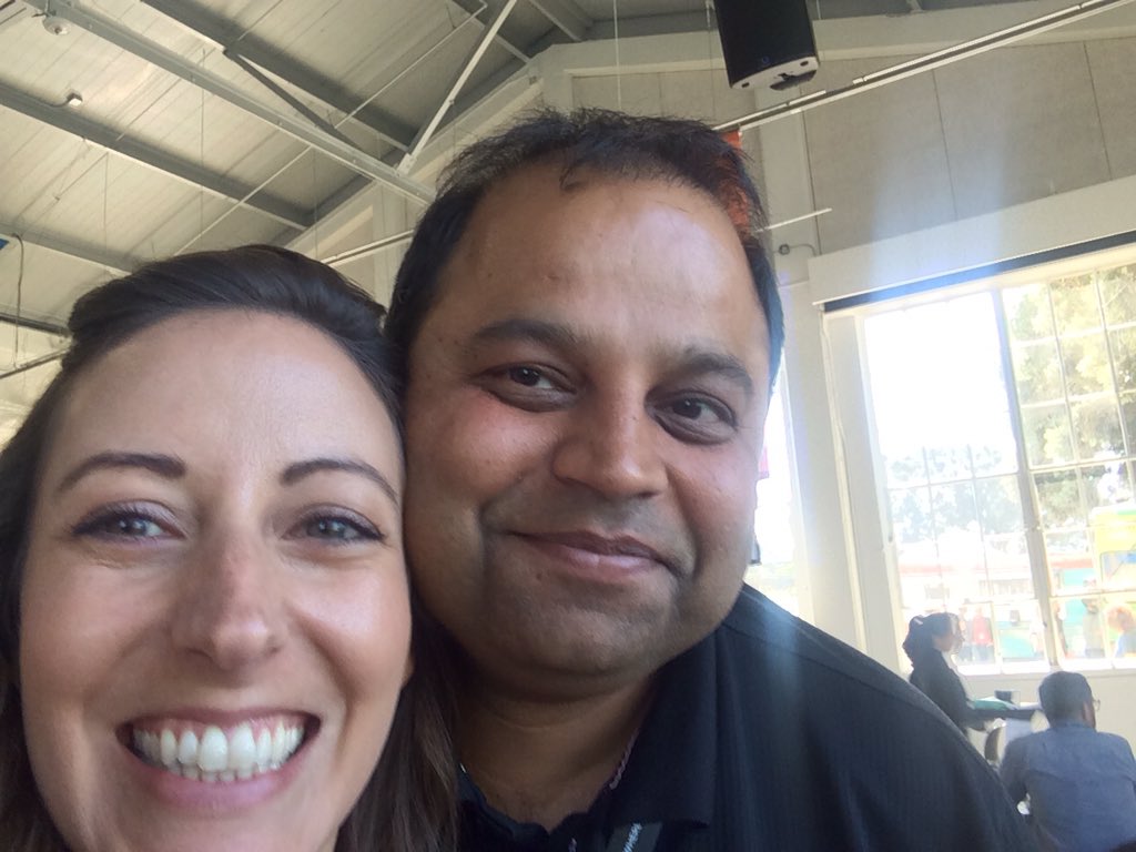 dshukla72's tweet photo. Great time with my @GANConnect family! https://t.co/KvBWm0xYHp