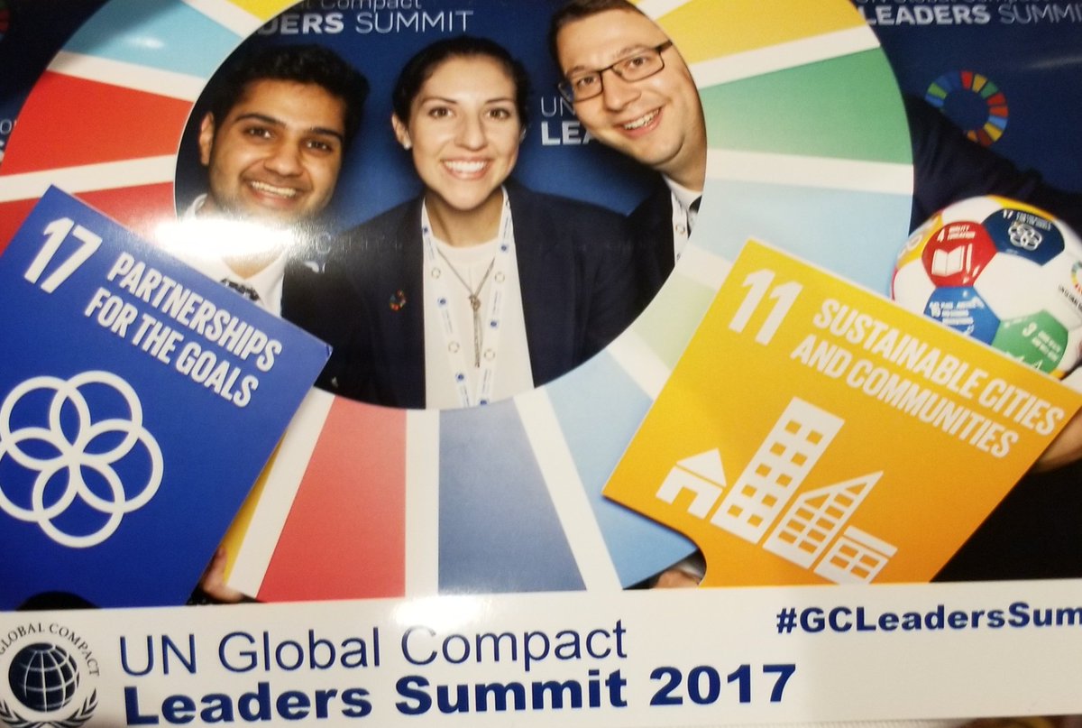 Rachel Mitchell tweet media