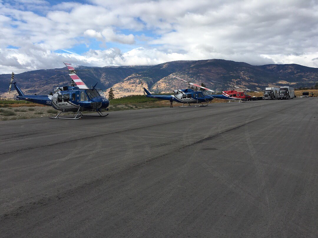 Landed at Area 27 in Oliver 
#area27 #supercars #bellhelicopter