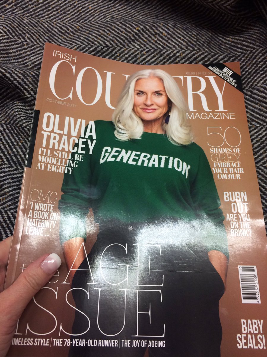 BernieMurphyID's tweet image. Guess what am up to this evening?  #reading @irishcountrymag  #thursday #toolsdown #workdonefortheday #oliviatracey #lookinggood #timeout