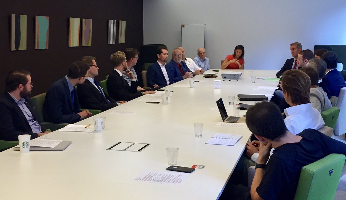 BelChamUSA's tweet photo. Thank you to all of the Belgian-American #entrepreneurs for participating in this lively round table! #SharingIsMultiplying https://t.co/qwVj8QBzii