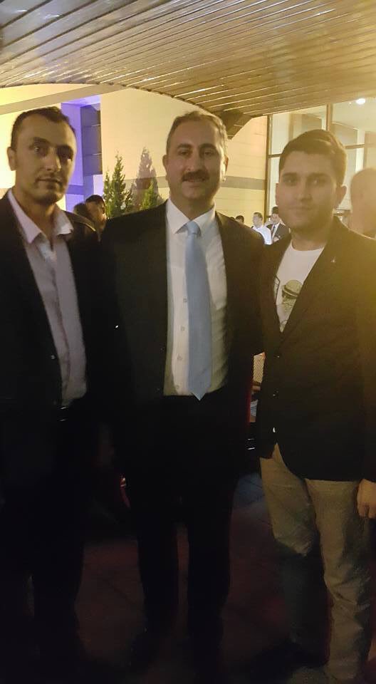 <a href="/tcbestepe/">T.C. Cumhurbaşkanlığı</a> <a href="/abdulhamitgul/">Abdulhamit Gül</a> Sayın bakanım <a href="/abdulhamitgul/">Abdulhamit Gül</a>  adalet mezunu olarak adalet bakanlığında adalet mezunu şartı istiyoruz . Adalet için eğitim aldık mağduruz