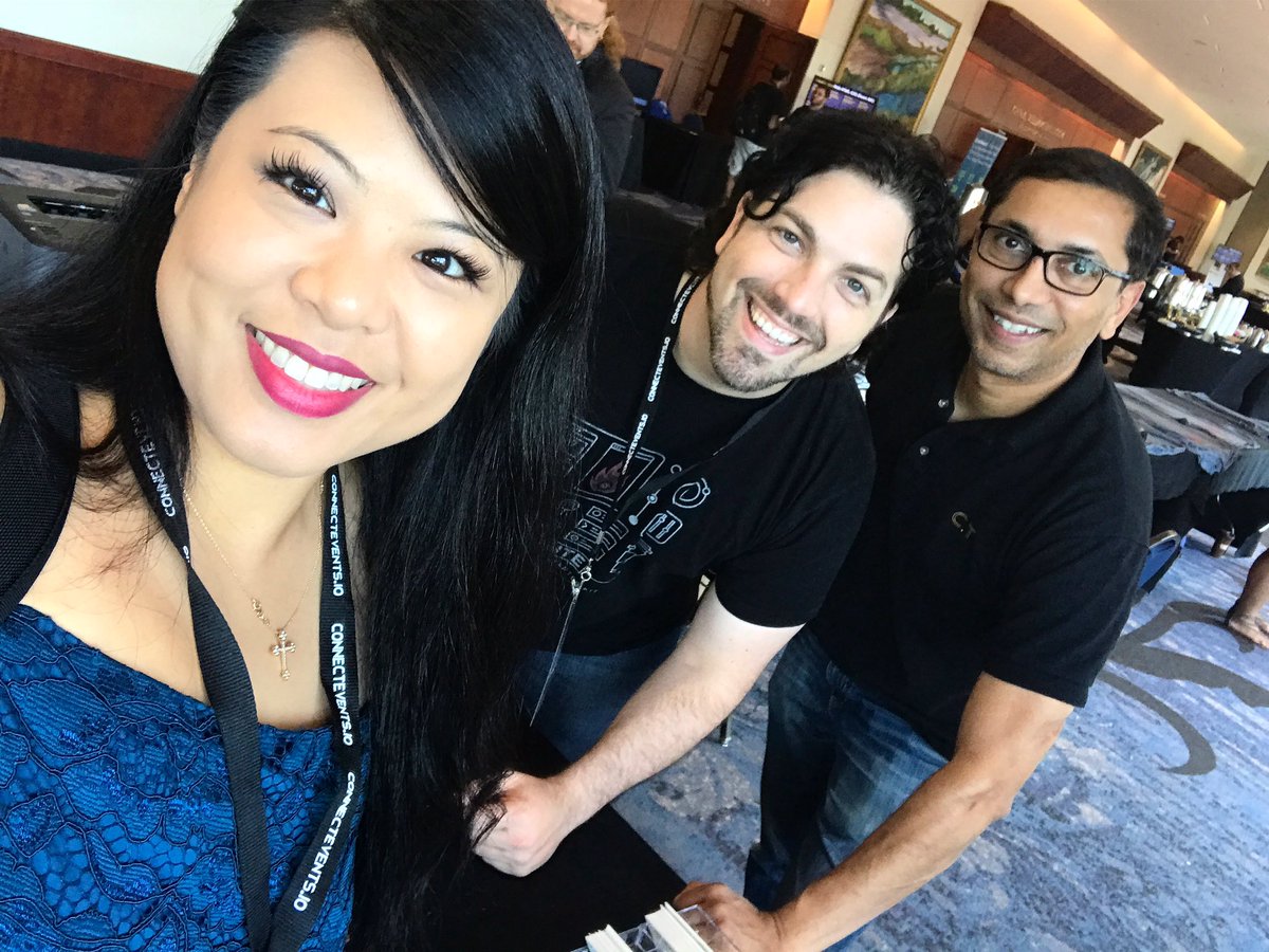 ladyleet's tweet image. Love the #connectjs community. Thx @prpatel for hosting the conf! // @gantlaborde
