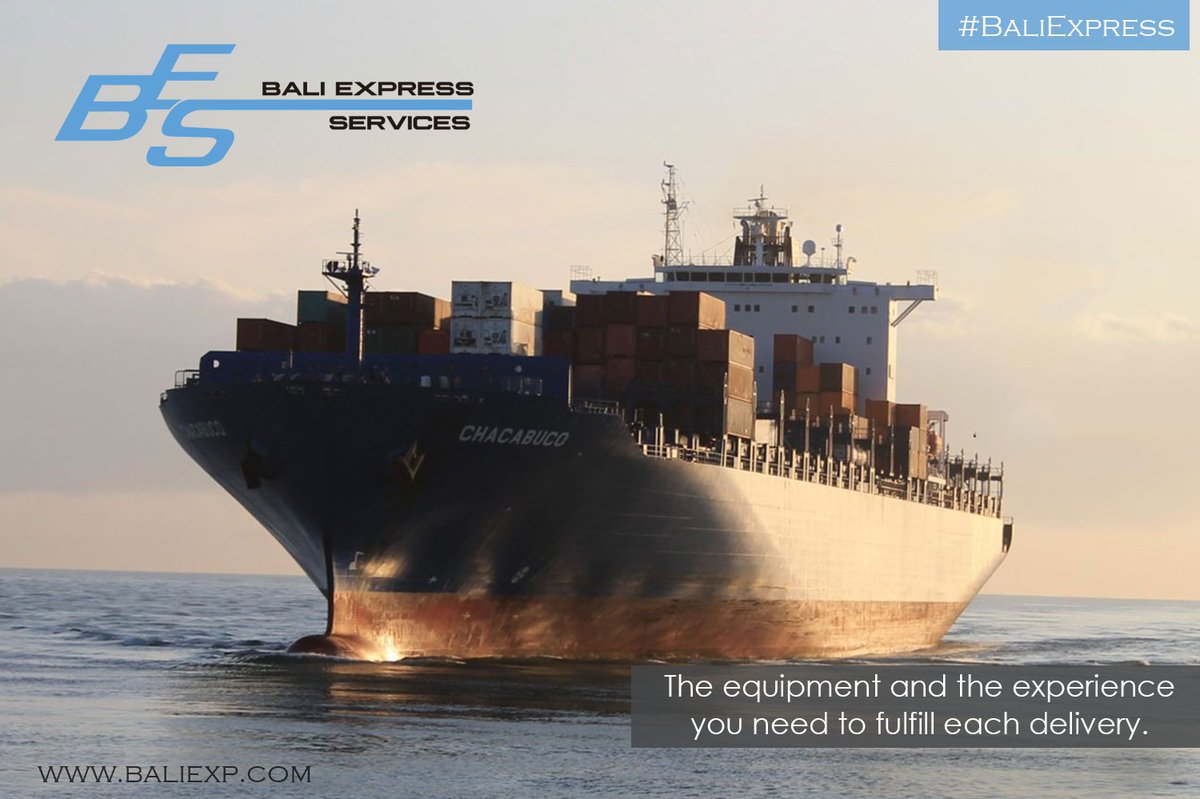 Freight and equipment are tracked along the border crossing route. Visit our services for more information #BaliExpress #Transporte