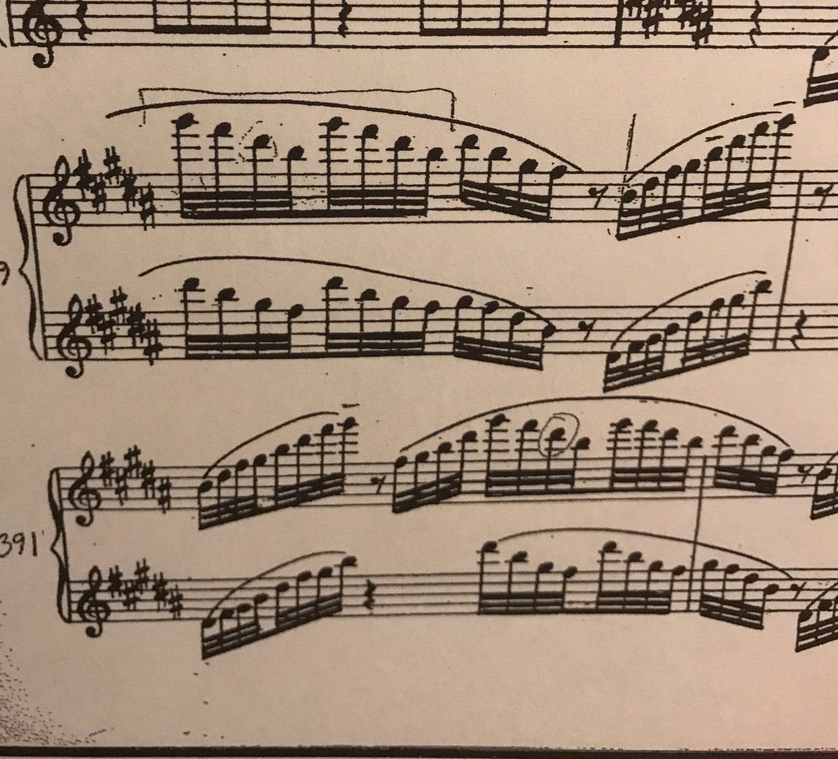 RachelRicks76's tweet photo. Just how many notes can we cram into a bar of 3?  #PlayDat @lpomusic @gustavholstinfo #Jupiter #ThePlanets https://t.co/57IHwYD23C