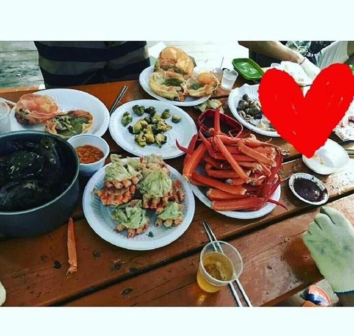 BulldokBrazil's tweet photo. [GENIE|21.09] - Atualização da Genie em seu instagram se alimentando! (15 de setembro). https://t.co/Thi81CgS3l