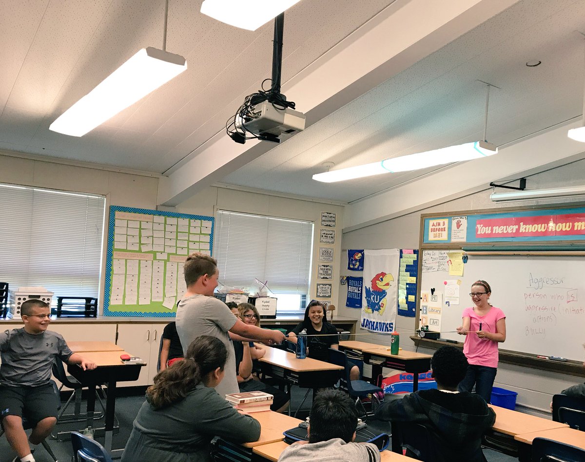 MrsChauvinSW's tweet photo. 5th Ss had GREAT discussions about bystander power today! #CharacterEd #SEL #PANTHERPRIDE512 #team512 #KidsHelpingKids #OpheliaProject https://t.co/0TyPgtZVYj