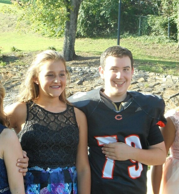 knoxroadtripper's tweet photo. Proud daddy moment. Daughter in the CMS Homecoming Court. #GoHawks #ClintonMiddleSchool https://t.co/C6q2O43lCS