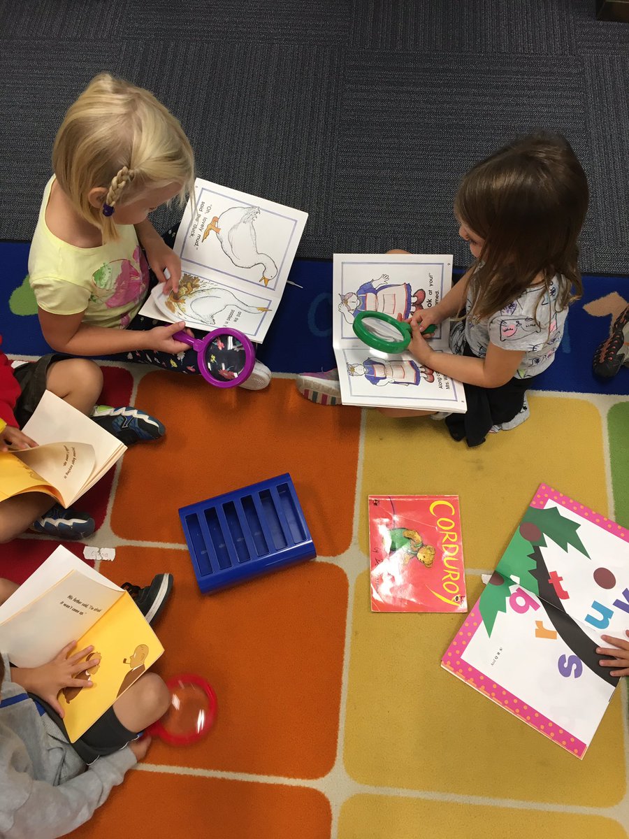 Kinder kids "find it, point to it and read it" in RW.  The cutest detectives!