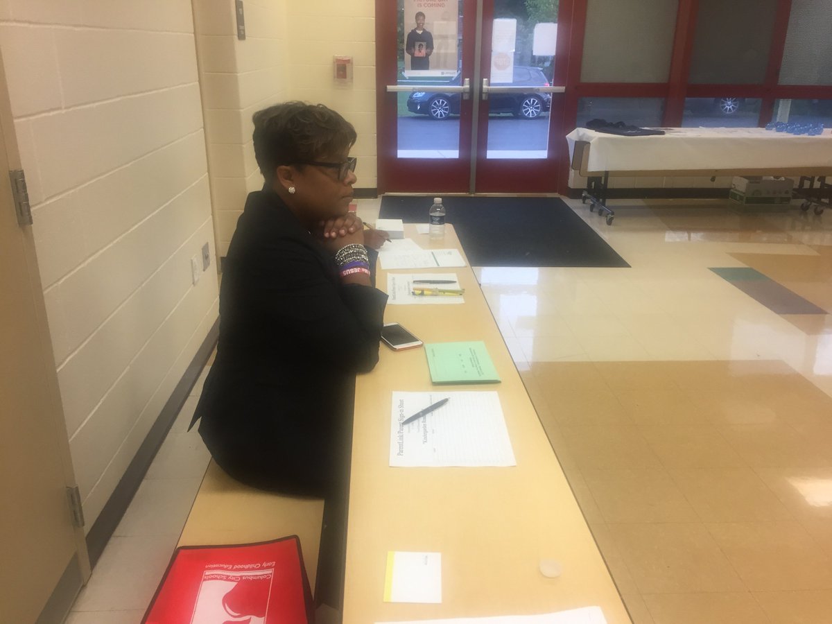 ColumbusLinks's tweet image. Service Now: @ColumbusLinks helping parents in @ColsCitySchools with language development and reading #linksinc