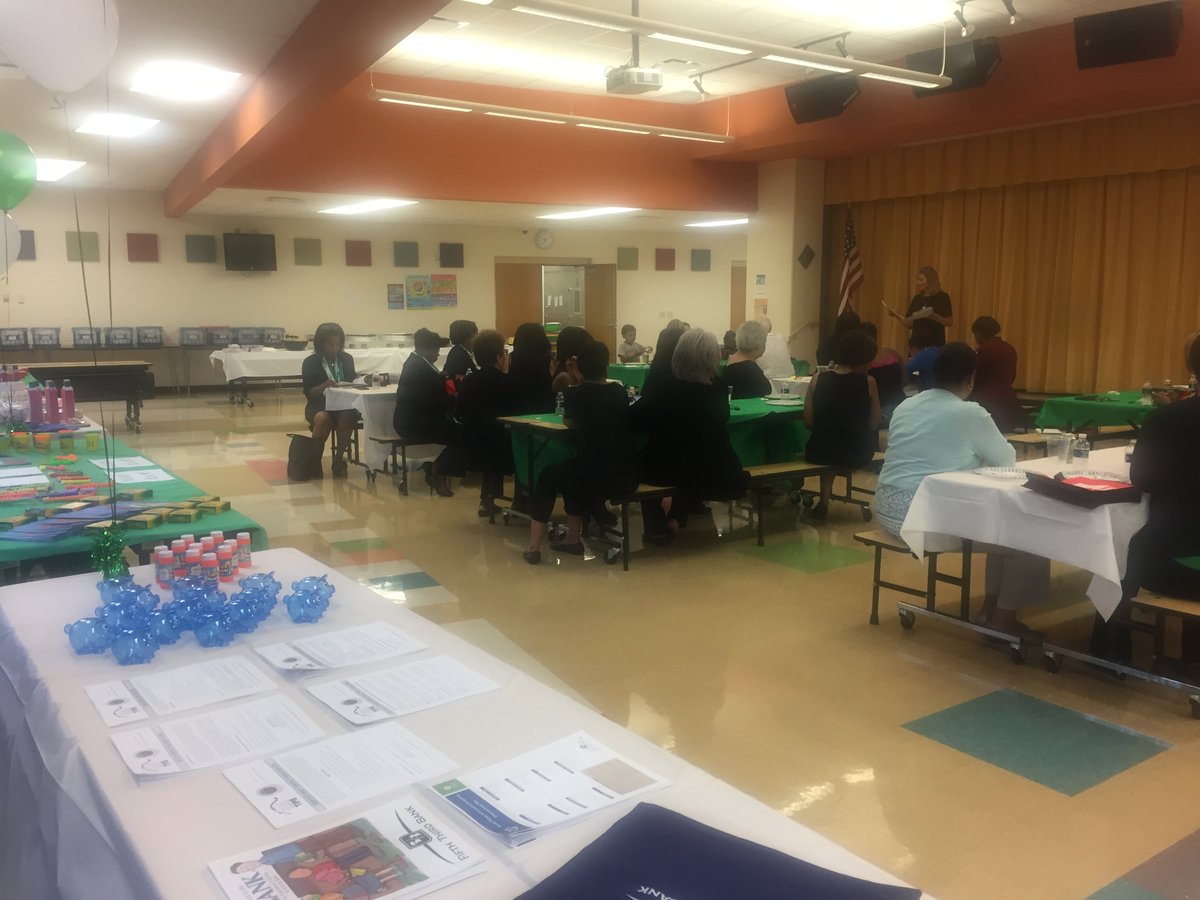 Columbus Links (@columbuslinks) on Twitter photo Service Now: <a href="/ColumbusLinks/">Columbus Links</a> helping parents in <a href="/ColsCitySchools/">Columbus City Schools</a> with language development and reading #linksinc Service Now: <a href="/ColumbusLinks/">Columbus Links</a> helping parents in <a href="/ColsCitySchools/">Columbus City Schools</a> with language development and reading #linksinc
