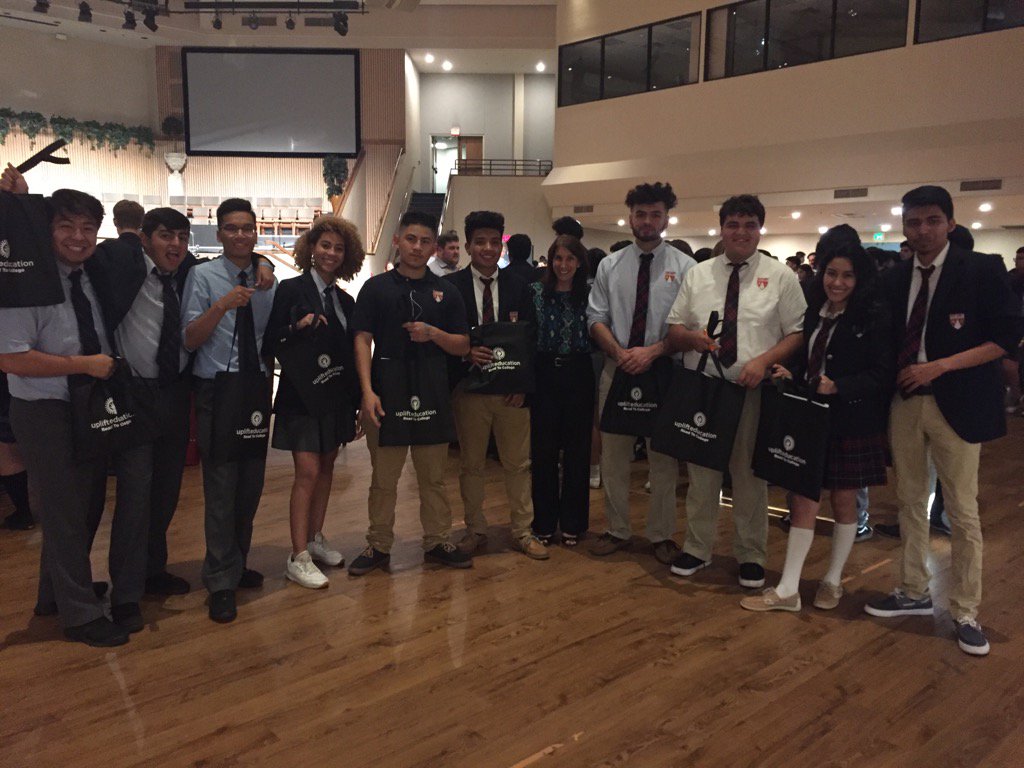 UpliftYasmin's tweet photo. At Uplift College Fair with 80+ colleges and 500+ seniors. Inspiring to see our scholars so engaged in conversations https://t.co/7uj6sVvfwl