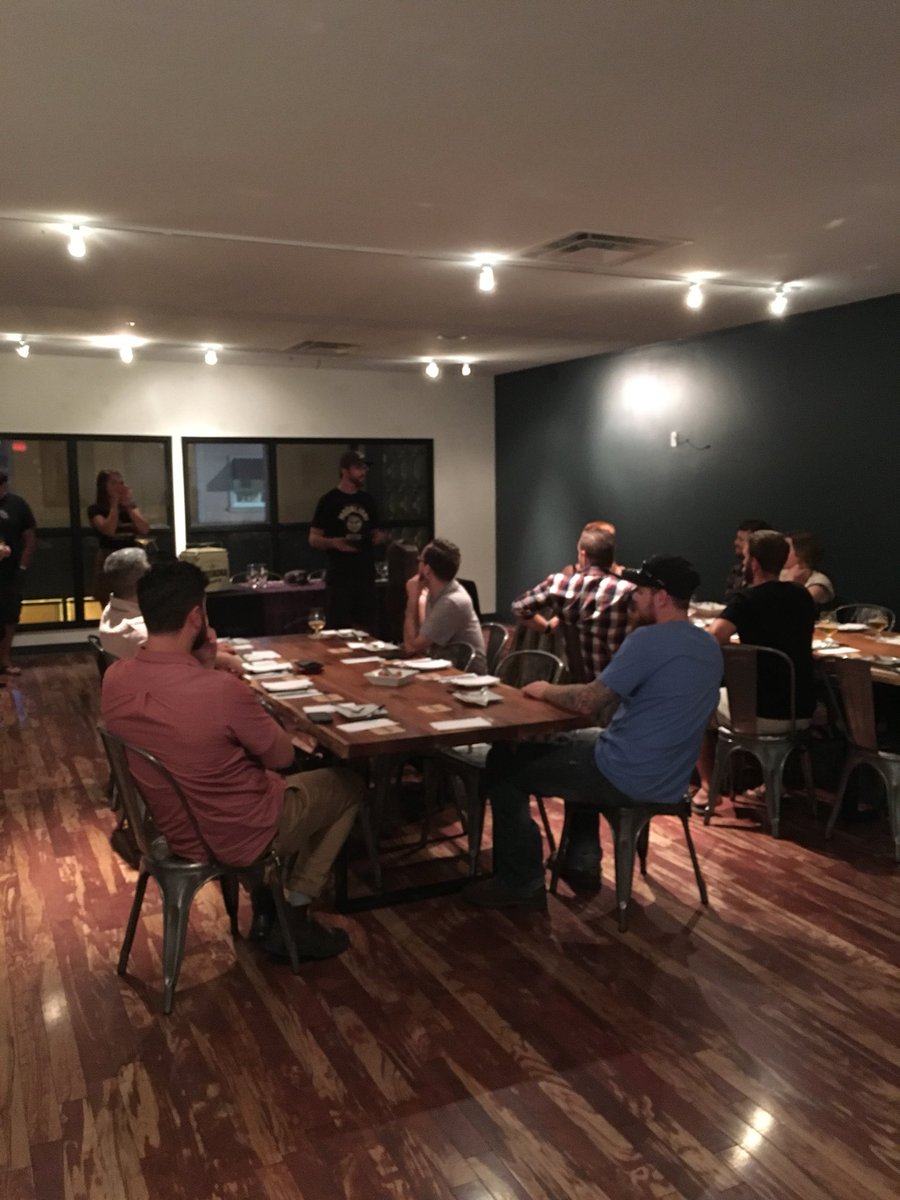 . <a href="/craftbrewwill/">Will Garrett</a> answering a few brewing questions at @HungryBrewHops.